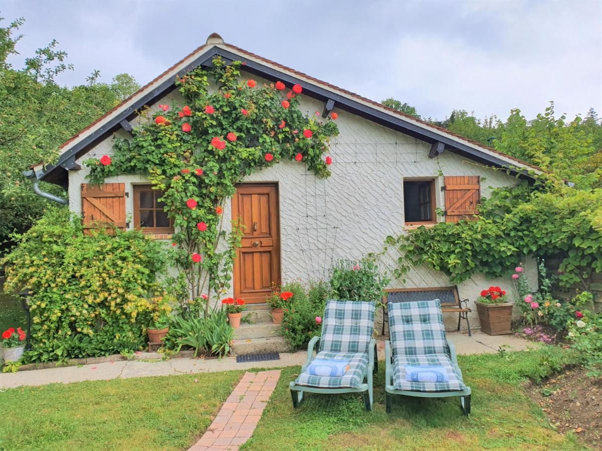 Aux Marguerites Villa Sainte-Genevieve-les-Gasny Exterior foto